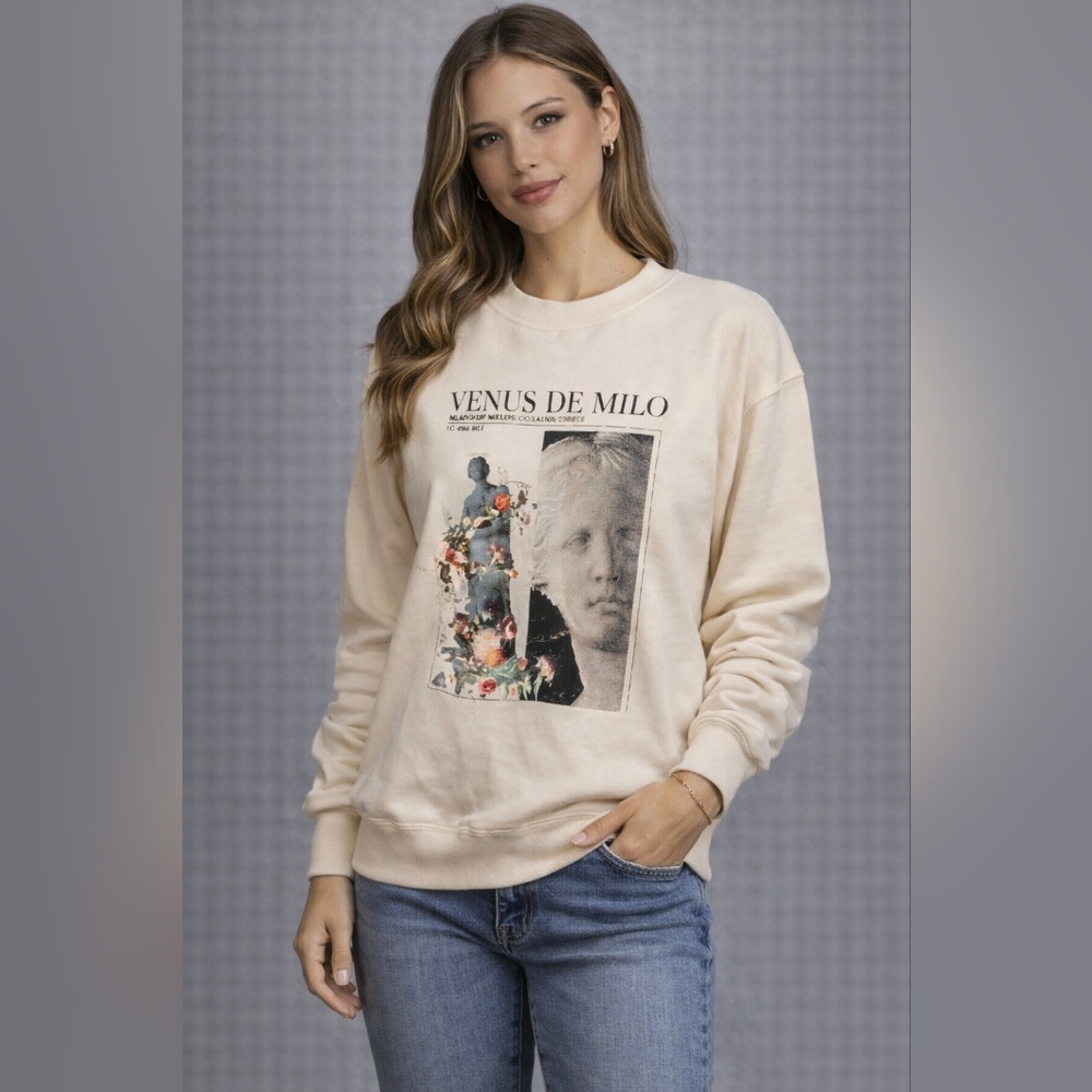 Cream Vintage-Style Crewneck Sweatshirt